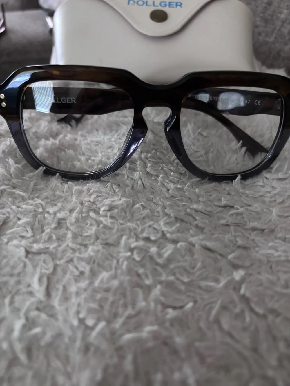 Dollger Round Black Tortoiseshell Optical Glasses with Case